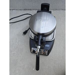 Waring Pro Belgian Waffle Maker Black Stainless With Spill Tray WWM200SA